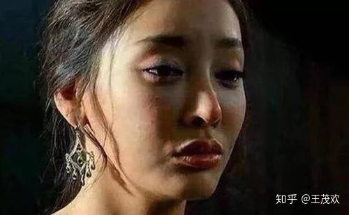 中国娱乐圈黑暗爆料,揭秘不为人知的幕后真相 第2张 中国娱乐圈黑暗爆料,揭秘不为人知的幕后真相 第2张